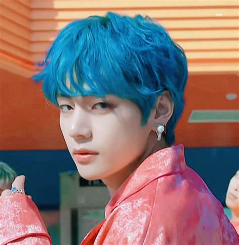 Bts 방탄소년단 작은 것들을 위한 시 Boy With Luv Feat Halsey Official Teaser 2