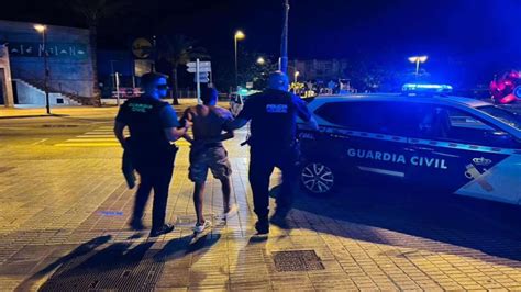 Detenido un marroquí por apuñalar al portero de una discoteca en el