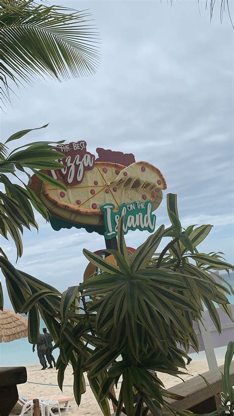 Ferris Wheel Fair Grounds Beach Travel Viajes The Beach Beaches