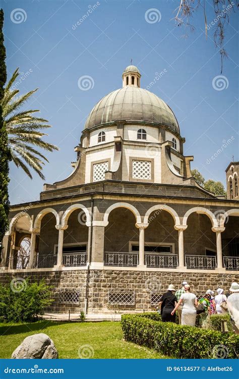 Igreja Da Montagem Das Beatitudes Mar De Galilee Em Israel Fotografia