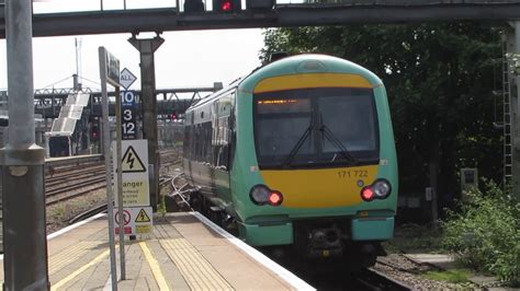 Southern Class 171 722 Departures Ashford International For Eastbourne Youtube