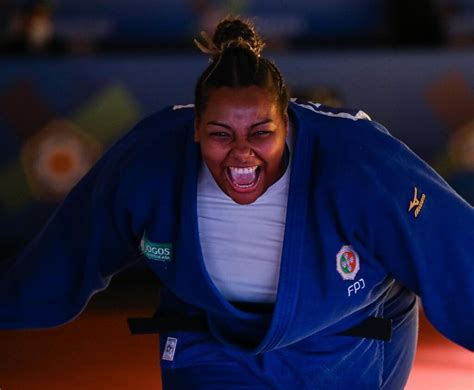 Judoca Rochele Nunes Conquista Medalha De Ouro No Grand Slam De Abu