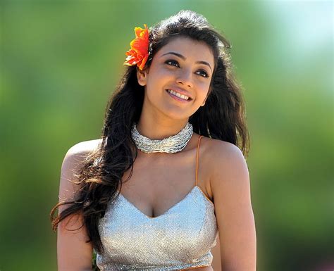 Kajal Agarwal Wallpapers In Magadheera