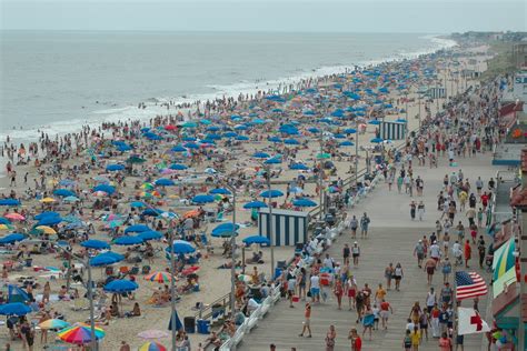 Rehoboth Beach — Delaware — USA - ZO Magazine