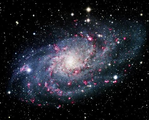 Pinwheel Galaxy Photograph By Robert Gendler Science Photo Library Pixels