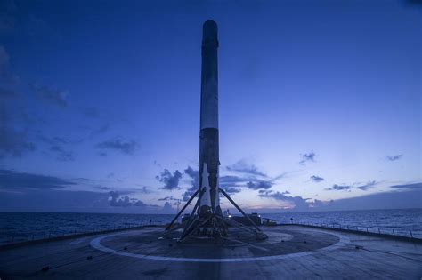 Spacex Finds A Customer For Its First Reused Rocket Satellite Operator