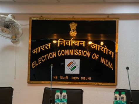 Priyanka Gandhi Himanta Biswa Sarma Get Ec Notice Over Poll Code