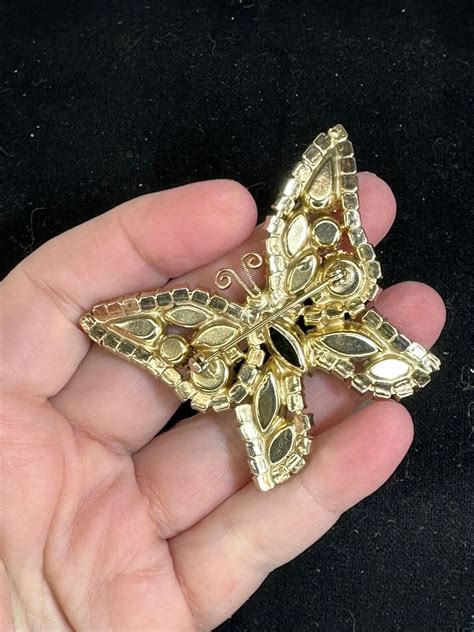 Butterfly Green Rhinestone Glass Juliana Vintage Gold Gem