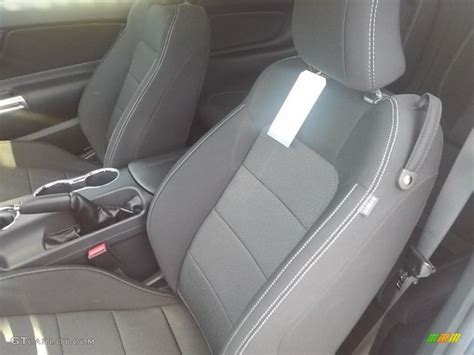 Ebony Interior 2017 Ford Mustang V6 Coupe Photo 114030621