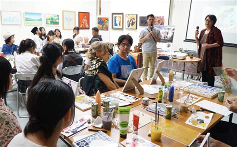 Workshop Lukis Kaca Cirebon Di Eco Gallery Shinjuku Tokyo Jepang Seni