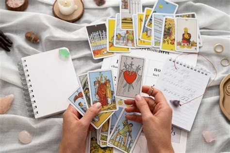 Cara Membaca Tarot Untuk Pemula Seni Dalam Refleksi Diri Jivaraga