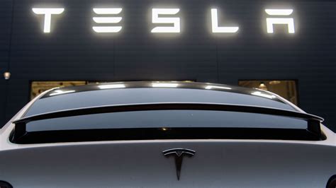 Cathie Wood On Teslas Meteoric Rise ‘weve Been Waiting For This Video