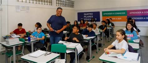 Concurso Para Professores Em Sp Carreira Pode Chegar A R Mil