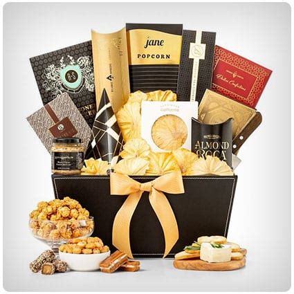 32 Fun, Playful and Gourmet Gift Baskets for Men - Dodo Burd