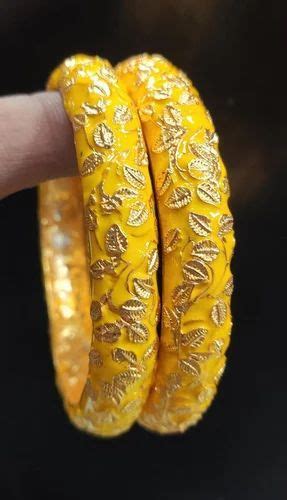 Wedding Wear Kundan Meenakari Bangles At Rs Pair In Mumbai Id