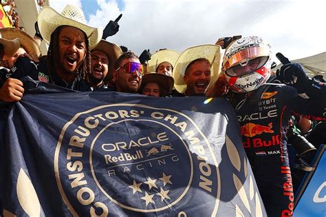 Red Bull Racing Acaba Con Su Sequ A De T Tulos De Constructores Y Rompe