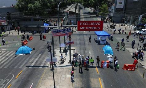 Vecinos De Bj Retiran Bloqueo En Insurgentes Sur Por Agua Contaminada