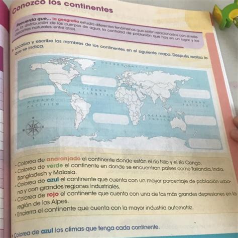 Localiza y escribe los nombres de los continentes en él siguiente mapa