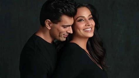 Bipasha Basu Drops New Sizzling Picture From Her Maternity Shoot