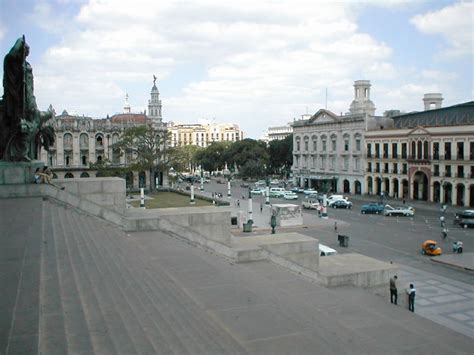 Cine Payretcapitolio Cuba Eterna Gabitos