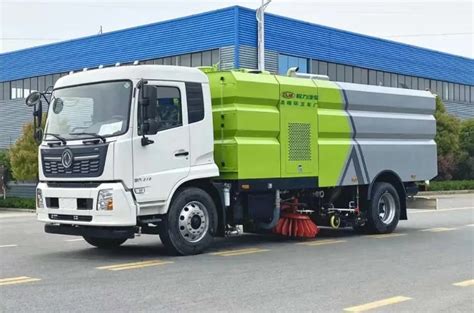 New Dongfeng Road Street Sweeper Washing Truck Dongfeng Kinland