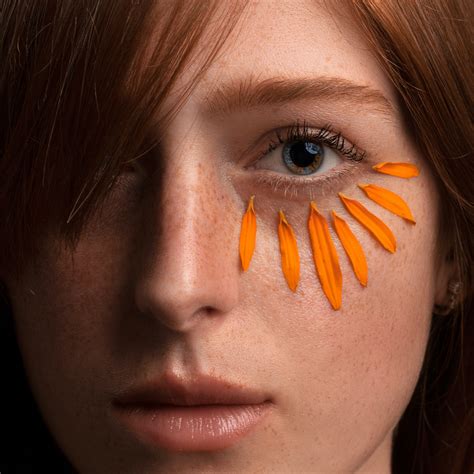 Does Vaseline Make Your Eyelashes Grow Or Is It A Bad Idea? | BeautyStack