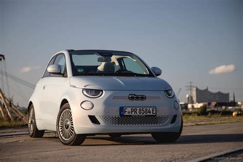 Fiat 500e Cabriolet Im Fahrbericht Einmal Elektrisch Oben Ohne Bitte