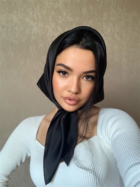 Inst Shahanasrieva Modest Fashion Hijab Headscarves How To Wear