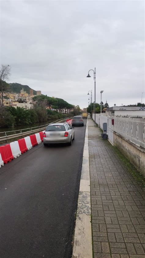 Via Ponte Rosso Riaperto Al Traffico Il Tratto Dove Era Ceduto L