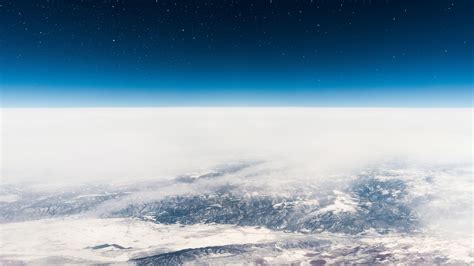 Earth Wallpaper 4k Horizon Above Clouds Starry Sky