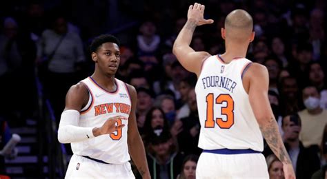 Barrett Scores 28 Points As Knicks Hold Off Bulls For 4th Straight Win