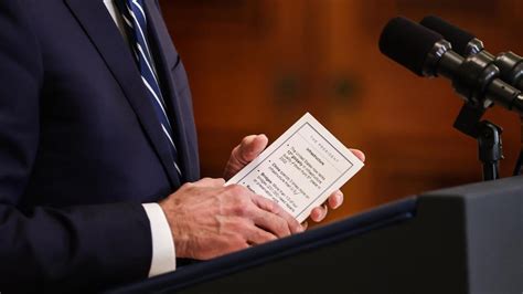 Joe Biden Press Conference Photos Show Cheat Sheets News Au