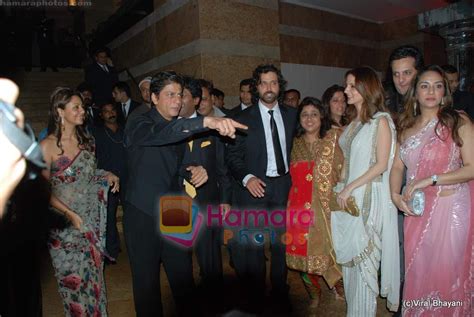 Shahrukh Khan Gauri Khan Hrithik Roshan Suzanne Roshan At Shilpa