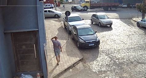 Vídeo impressionante mostra carro sendo arrastado por caminhão CLICSC