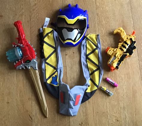 Power Rangers Dino Charge Sabre Sword Yellow Morpher Gun Dress Up