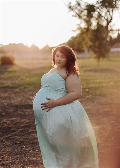 Plus Size Maternity Photography Ideas Dresses Images 2022 Page 5