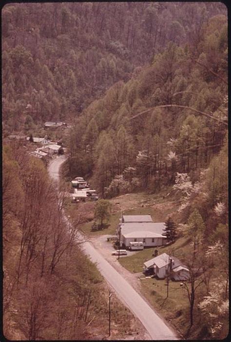 6 A Road Through Red Jacket West Virginia Travel West Virginia