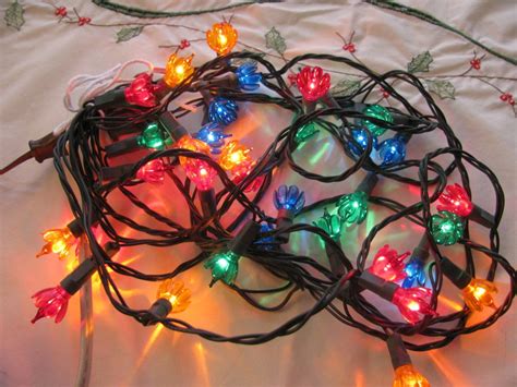 Vintage 1960s Flower Mini Christmas Lights 35 Bulb Set String