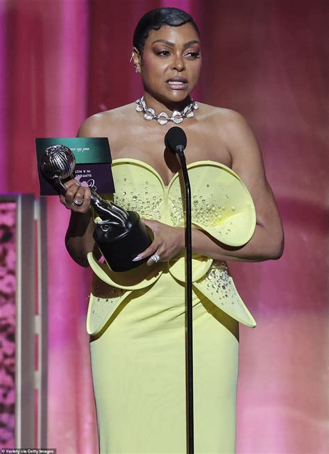 Naacp Image Awards 2024 Queen Latifah 53 Makes Four Epic Outfit