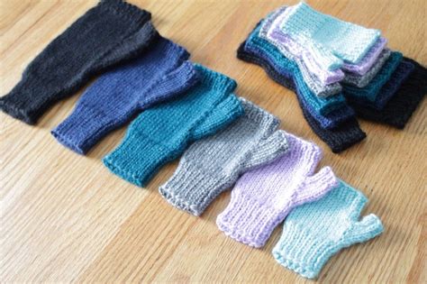 Knitting Pattern Fingerless Gloves Basic Solid Color Etsy Uk