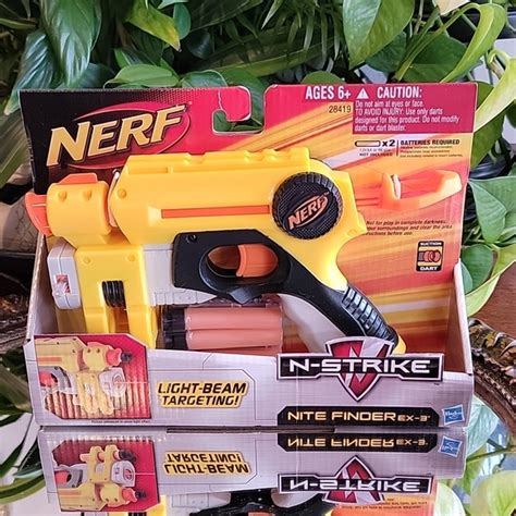 Nerf Toys Nerf Nstrike Nite Finder Ex3 Suction Cup Darts Gun Light