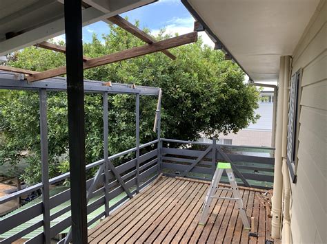 Dangerous second-story deck removal : r/AusRenovation