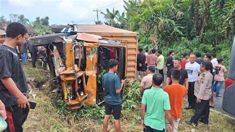 Kronologi Kecelakaan Maut Sopir Truk Tewas Usai Melaju Lalu Tabrak