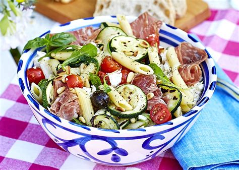 Italiensk Pastasallad Med Salami Och Mozzarella Baby Food Recipes