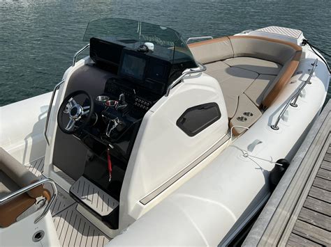 Achat Bateau Zodiac Medline Morbihan Rioux Nautique