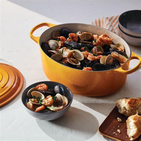 Oval Dutch Oven Le Creuset®