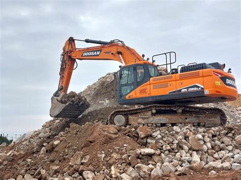 Neuer Doosan Bagger Dx380lc 7 In Spanischem Recyclingwerk