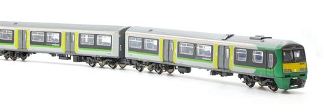 REVIEW - Revolution Trains Class 321 EMU