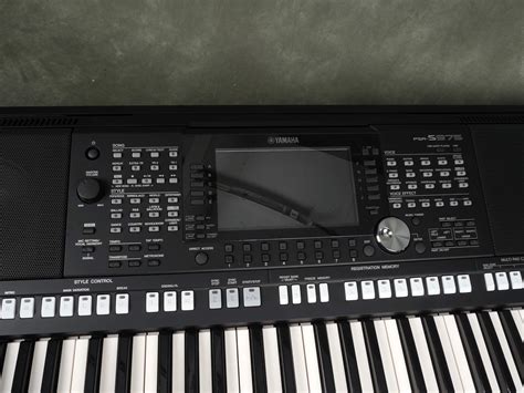 Yamaha PSR S975 Arranger Keyboard 2nd Hand Rich Tone Music