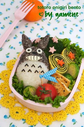 totoro onigiri bento | details at bento zen! | gamene | Flickr